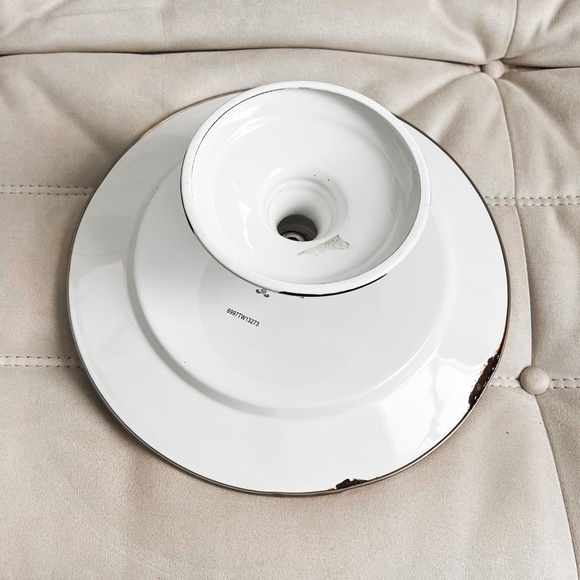 Rare Older Mackenzie-Childs Metal And Enamel Fluted Cake Stand Pedestal - Picture 9 of 10